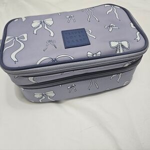 NWT! Tender Love + Carry Purple Bow Cosmetic Bag!
